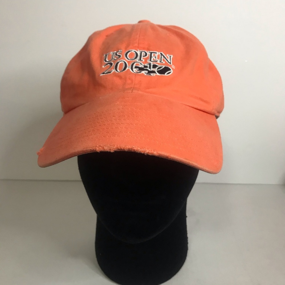2001 vintage us open hat in great condition peach orange color adjustable
